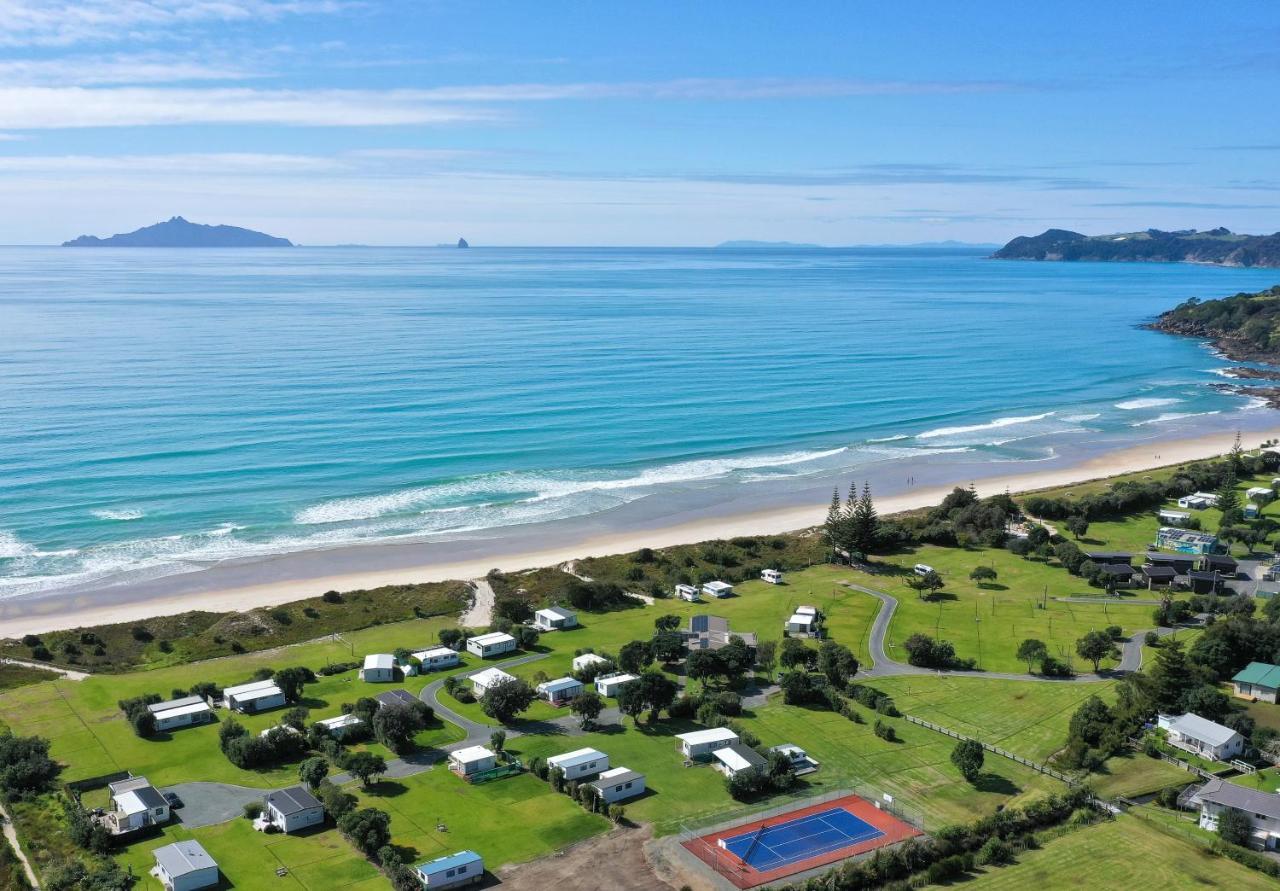 Camp Waipu Cove Hotel Bagian luar foto